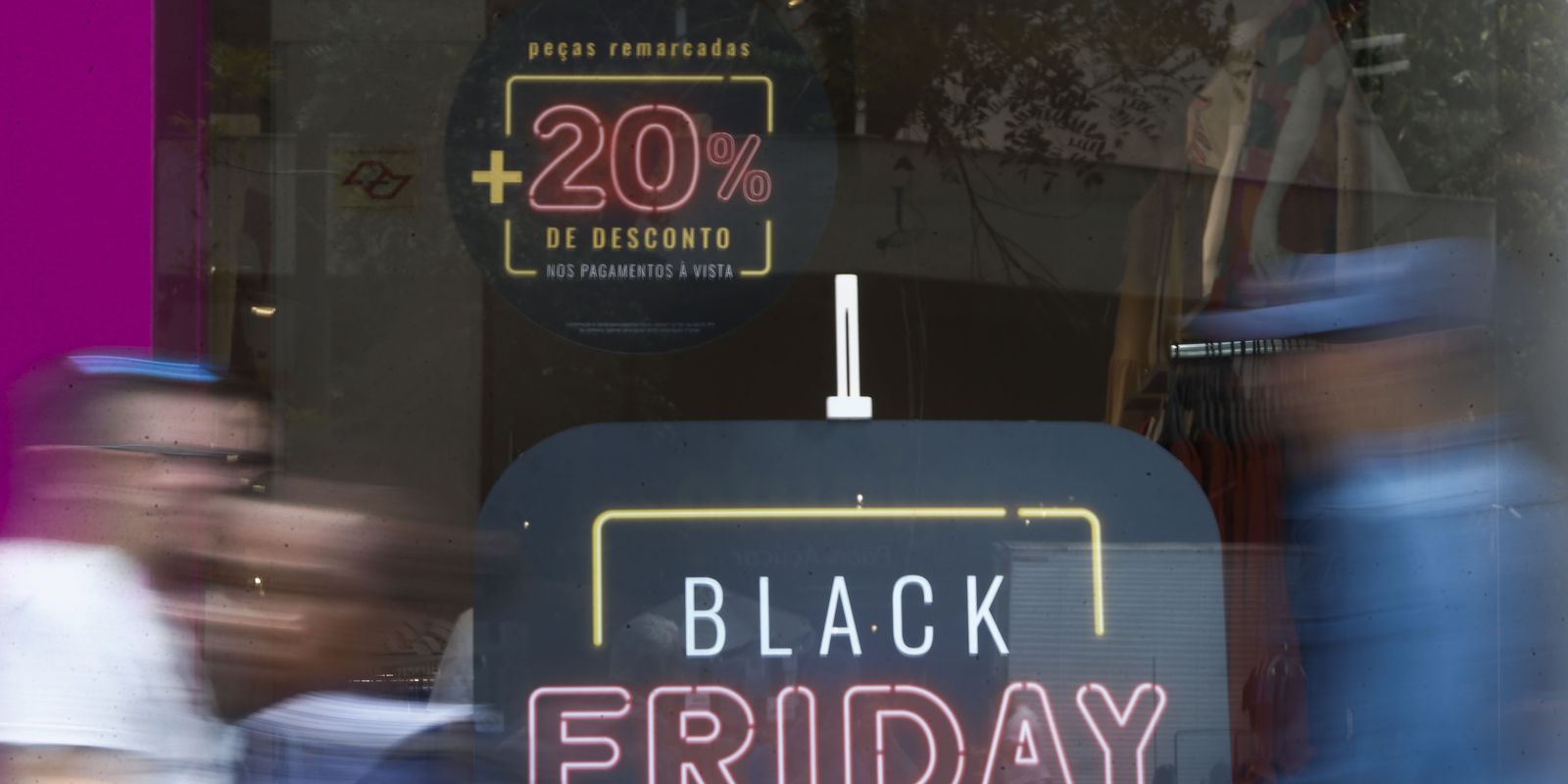 Black Friday já é tradição e exige cuidado para não virar Black Fraude