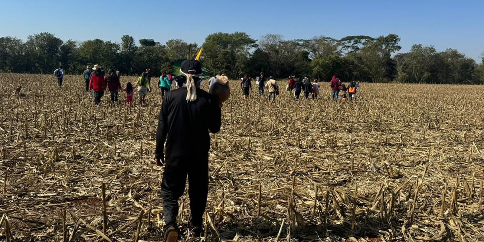 Falta de água leva indígenas a protestarem em rodovia no MS