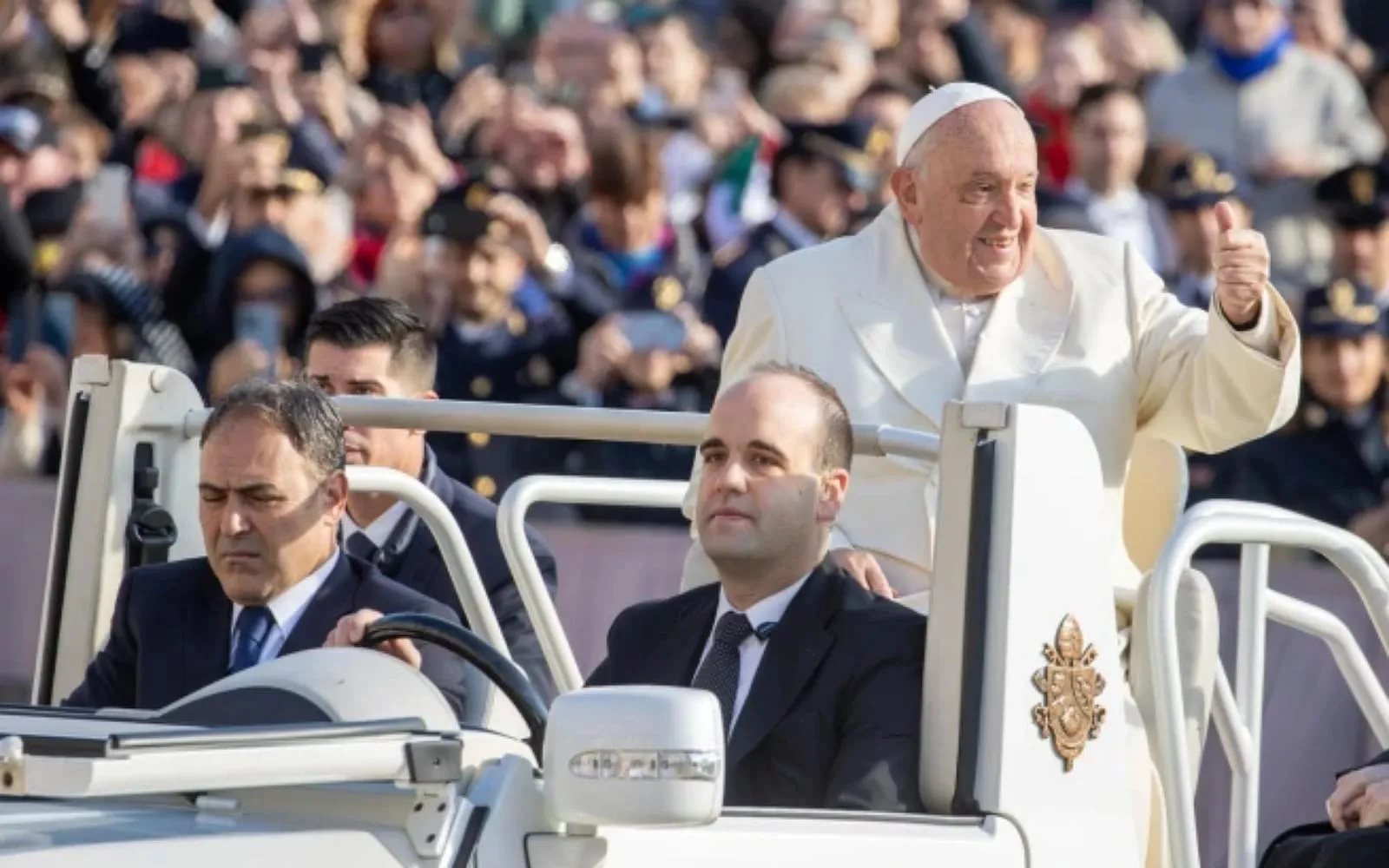 O ‘sim’ de Nossa Senhora é exemplo de confiança em Deus diante das provações da vida, diz papa