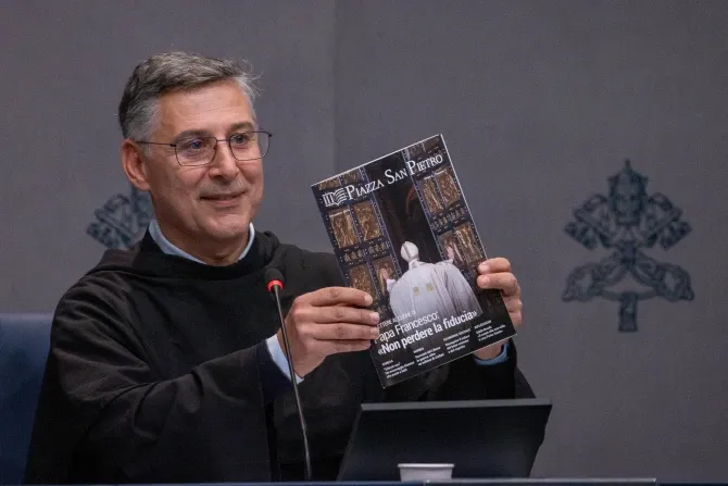 Revista mensal e transmissão ao vivo do túmulo de São Pedro são novidades no Vaticano para o Jubileu 2025