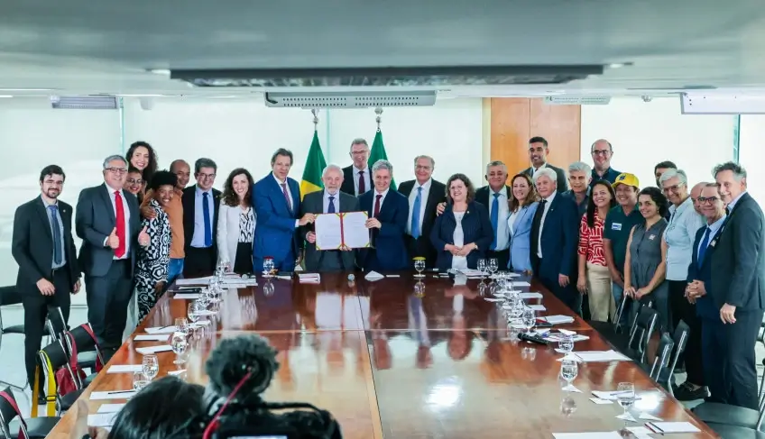 Sebrae participa da sanção do projeto de lei que beneficia agricultores familiares com aumento de recursos para crédito | ASN Nacional