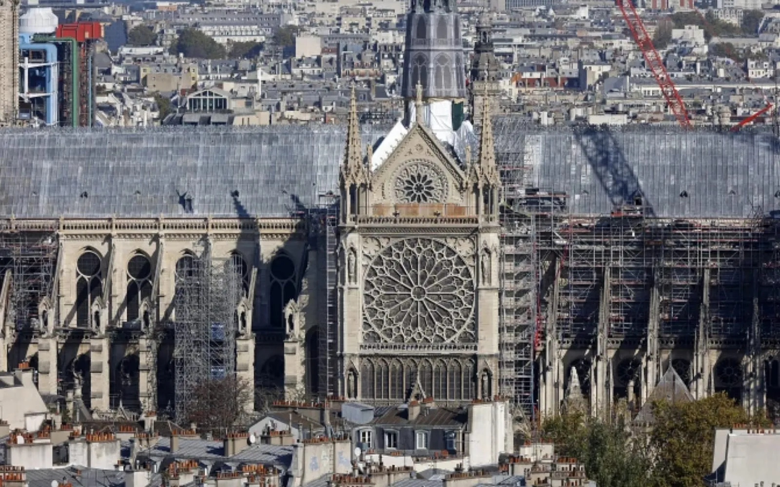 Sinos de Notre Dame de Paris tocam pela primeira vez desde incêndio há cinco anos