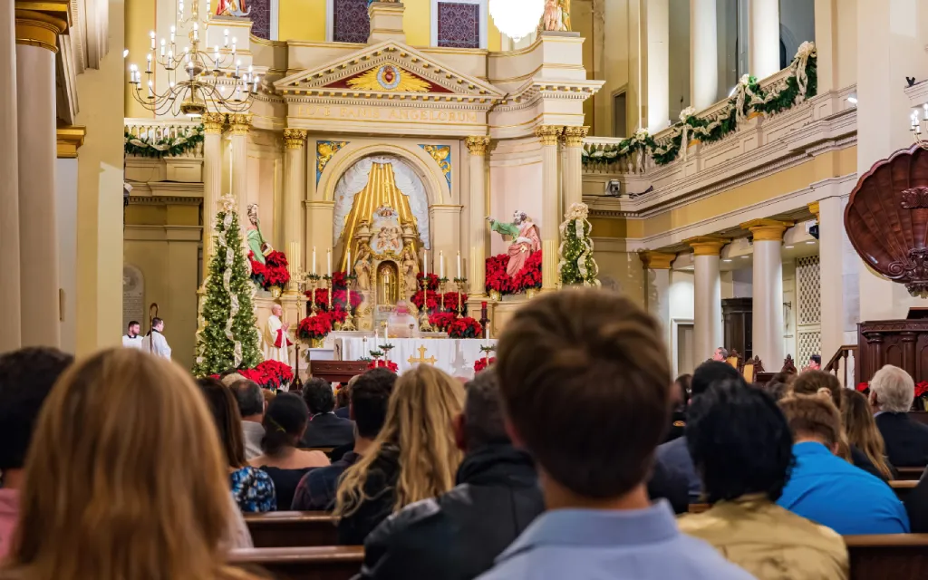 As calendas de Natal servem para firmar a fé na divindade e na humanidade de Jesus, diz padre