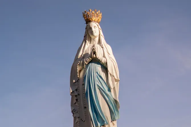 Como Nossa Senhora revelou a santa Bernadete que era a Imaculada Conceição