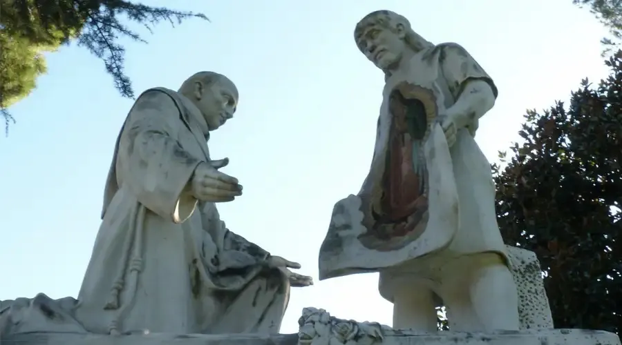 Conheça a imagem de são Juan Diego com Nossa Senhora de Guadalupe nos Jardins Vaticanos