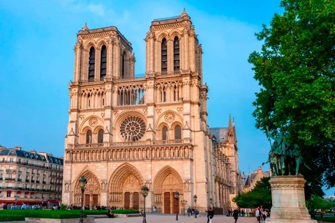 Igrejas nos EUA tocarão os sinos por causa da reabertura de Notre Dame, a catedral de Paris