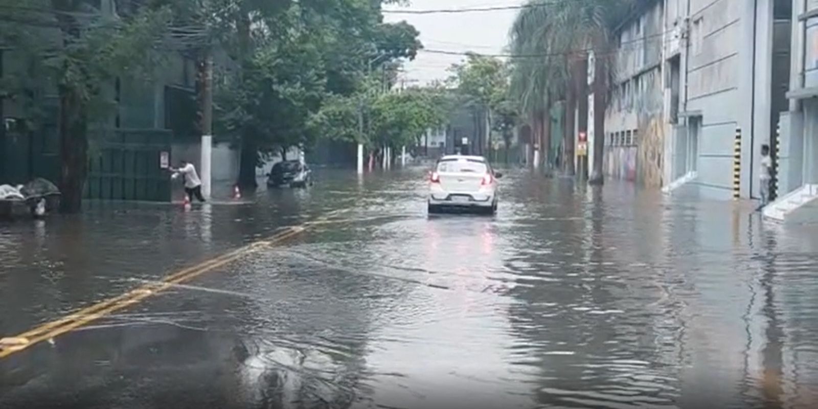 Inmet alerta para chuvas e tempestades em várias regiões do país