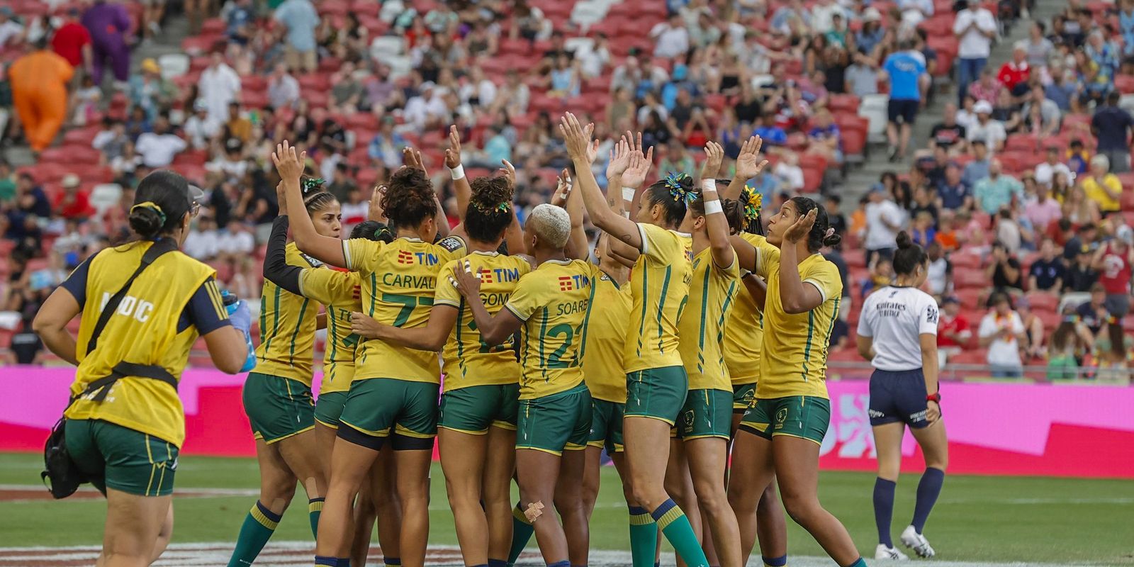 Seleção feminina de rugby inicia circuito mundial com nono lugar