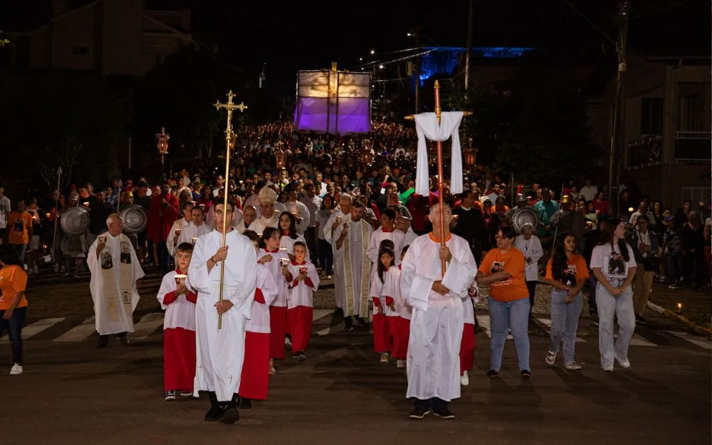 Mais de 40 mil pessoas participam de Romaria de Monsenhor Benvegnú, no Rio Grande do Sul