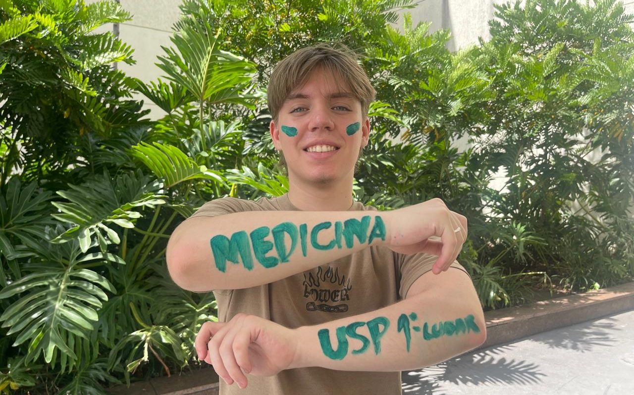 ‘O Provão Paulista era a minha última esperança’: veja a trajetória do estudante que ficou em 1º lugar em Medicina na USP